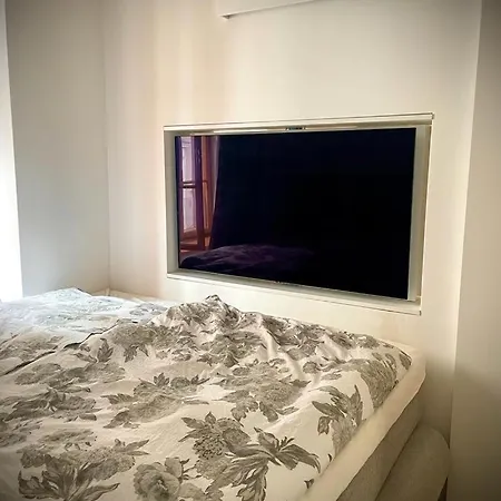 Mimis Lakeside - Newly Renovated * Gmunden