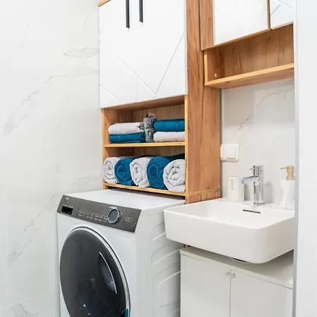 Apartman Mimis Lakeside - Newly Renovated *
