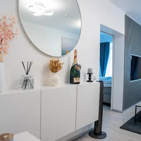 Mimis Lakeside - Newly Renovated * Gmunden